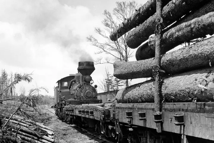 a steam engine train